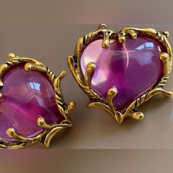 Fuchsia Branching Heart- Medieval Renaissance Palace Gilded Tree Clip-on Earring - Picture 3 of 11